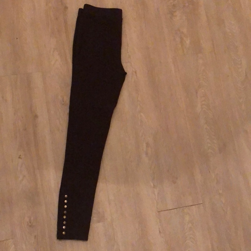 Leggings by Narration